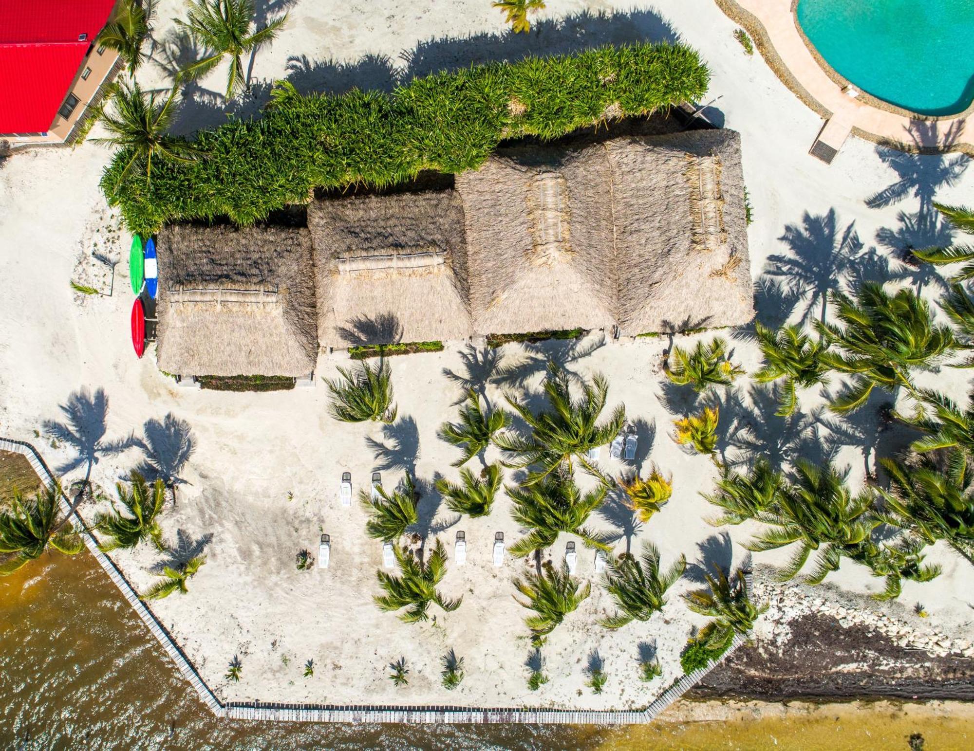 Captain Morgan's Retreat San Pedro  Exterior foto